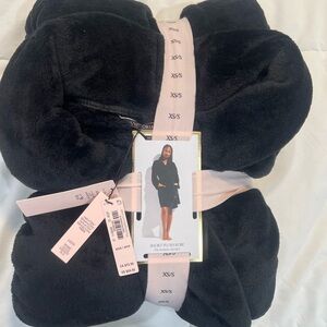 VICTORIA SECRET SHORT PLUS SHOWER ROBE BLACK NEW TAGS HOT FASHION XS S